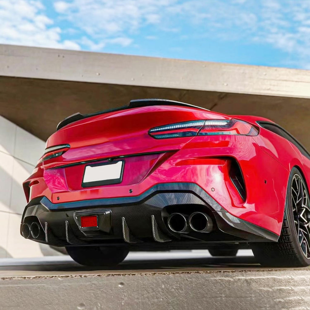 2019-2023 8 Series G14 G15 2 Door Rear Trunk Spliter Wing Lid (Carbon Fiber Style) - front detail view